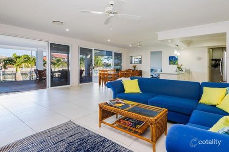 Property photo of 4 Wills Court Paradise Point QLD 4216