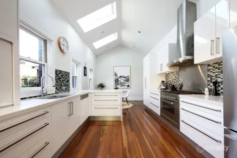 Property photo of 142 Brewer Road Bentleigh VIC 3204
