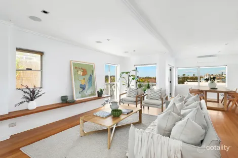 Property photo of 2/38 Queenscliff Road Queenscliff NSW 2096