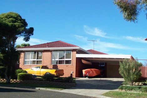 Property photo of 3 Orton Rise Endeavour Hills VIC 3802