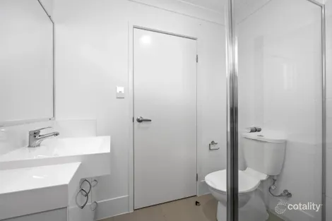 Property photo of 6/39 River Road Bundamba QLD 4304