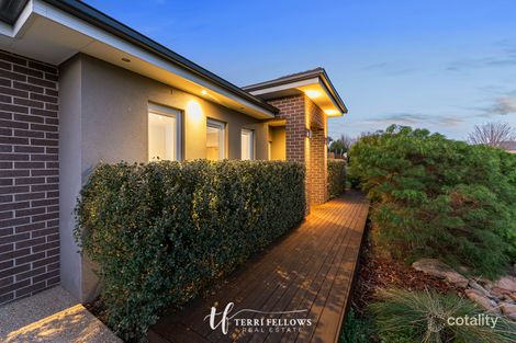 Property photo of 11 Carrington Drive Pakenham VIC 3810