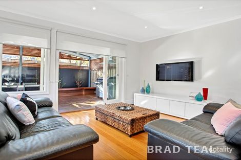 Property photo of 21 Walter Street Ascot Vale VIC 3032