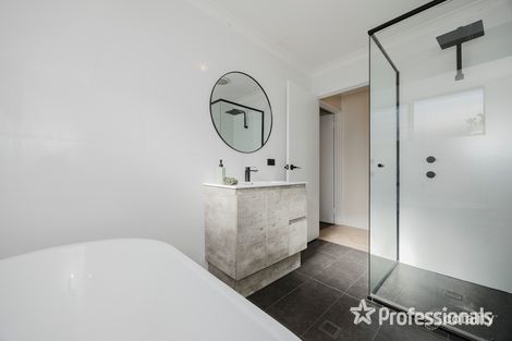 Property photo of 27B Wrotham Place Marangaroo WA 6064