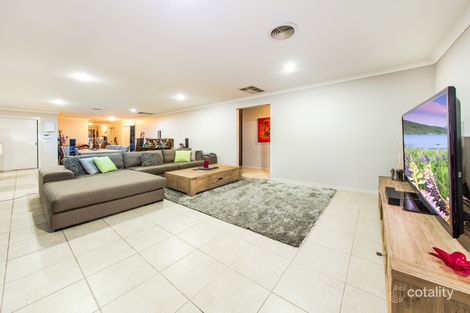 Property photo of 39 Hunt Club Boulevard Cranbourne East VIC 3977