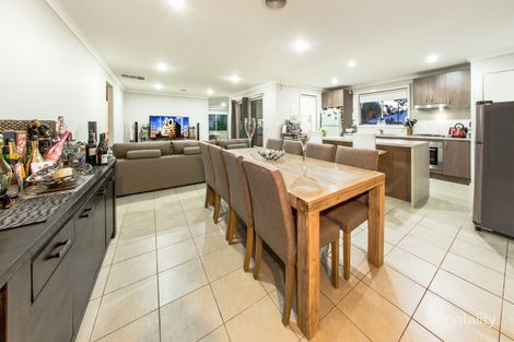 Property photo of 39 Hunt Club Boulevard Cranbourne East VIC 3977