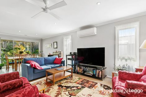 Property photo of 11 Barooga Crescent Churchill VIC 3842