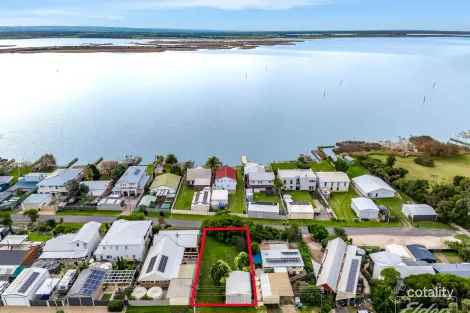12 Sidney Pde, Hindmarsh Island, SA 5214