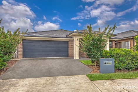 Property photo of 8 Tulloch Grove Gledswood Hills NSW 2557