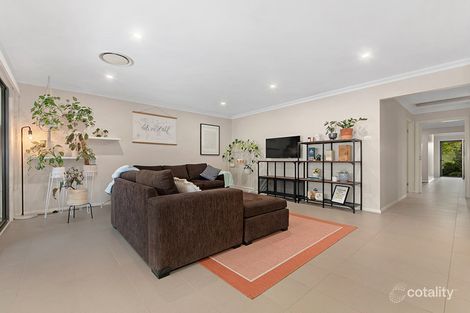 Property photo of 8 Tulloch Grove Gledswood Hills NSW 2557