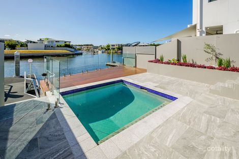 Property photo of 2/14 East Quay Drive Biggera Waters QLD 4216
