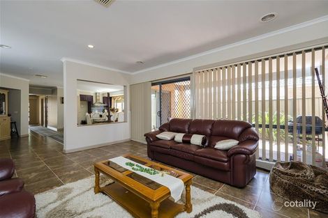 Property photo of 52 Bradman Drive Tarneit VIC 3029