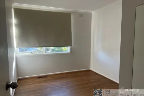 Property photo of 6 Lemana Crescent Mount Waverley VIC 3149
