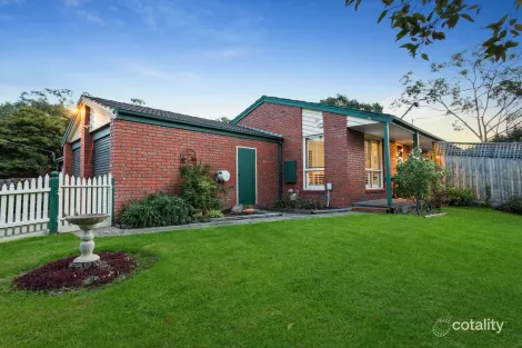 4 Macrosty Ct, Frankston, VIC 3199