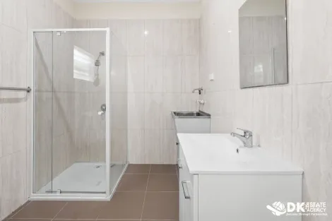Property photo of 9 Emu Road Maidstone VIC 3012