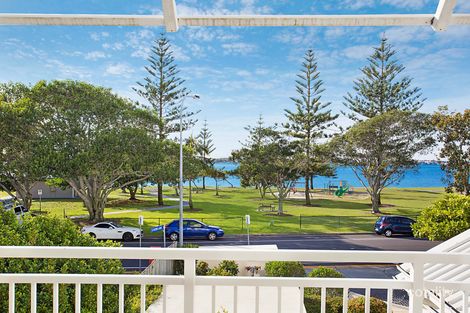 104/212-214 Marine Pde, Labrador, QLD 4215