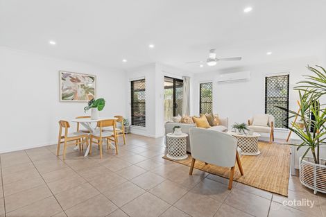 Property photo of 1/18 Nambucca Close Murrumba Downs QLD 4503