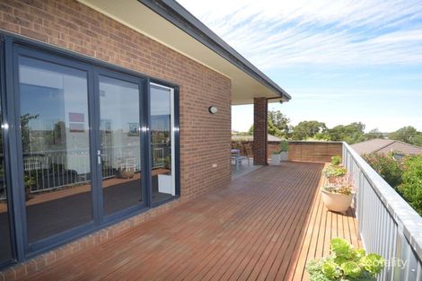 Property photo of 2 Ingleton Street Long Gully VIC 3550