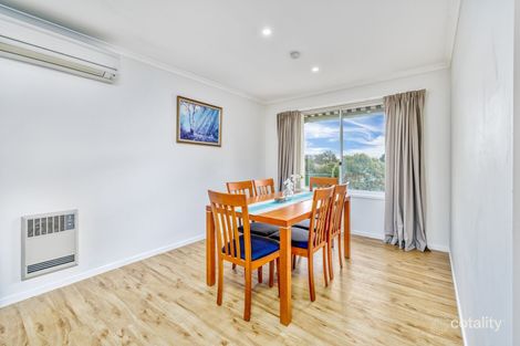 Property photo of 6 Wangara Crescent Queanbeyan West NSW 2620