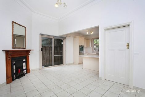 Property photo of 2 Oscar Street Seddon VIC 3011