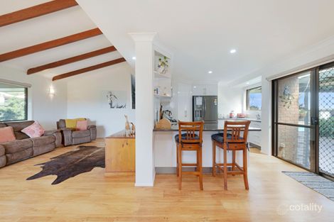 Property photo of 18 Barellan Parade Qunaba QLD 4670