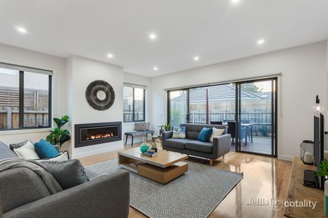 Property photo of 7A East Boundary Road Bentleigh East VIC 3165