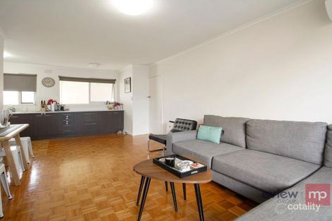 8/1207 Dandenong Rd, Malvern East, VIC 3145