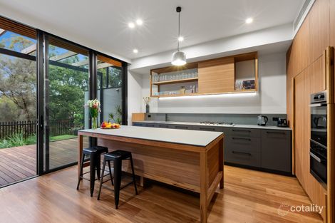 Property photo of 240 Beavers Road Northcote VIC 3070