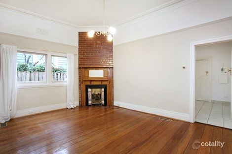 Property photo of 2 Oscar Street Seddon VIC 3011
