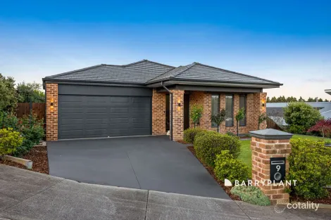 Property photo of 9 Harrods Close Drouin VIC 3818