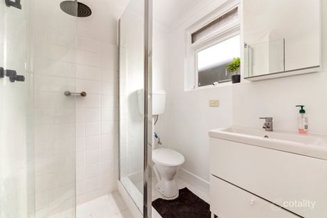 Property photo of 1/2 Rosedale Avenue Glen Huntly VIC 3163