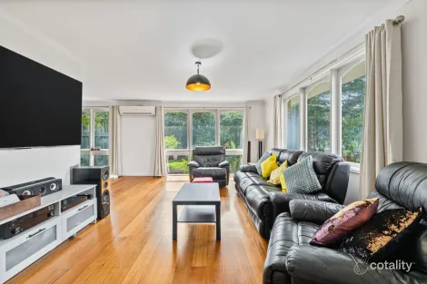 Property photo of 5 Kirkfell Court Berwick VIC 3806