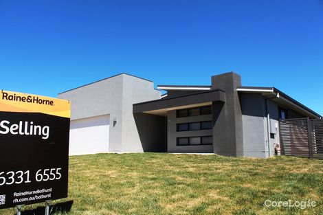 Property photo of 22 Mendel Drive Kelso NSW 2795