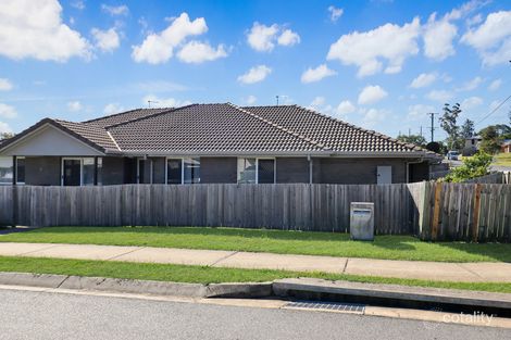 1/1 Innes Cres, Bundamba, QLD 4304