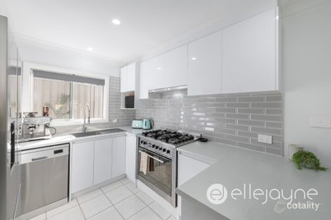 Property photo of 6 Watt Street Windermere Park NSW 2264