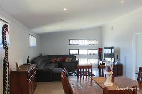 Property photo of 22 Mendel Drive Kelso NSW 2795