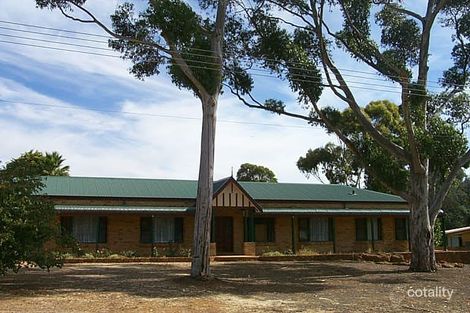 Property photo of 45 Urch Road Kalamunda WA 6076