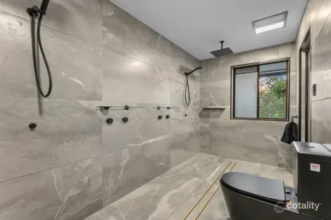 Property photo of 132 Blackwall Road Chuwar QLD 4306