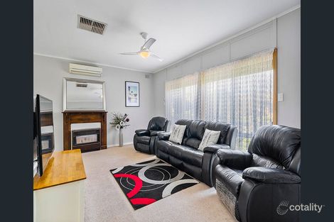 Property photo of 31 Mailey Crescent Parafield Gardens SA 5107