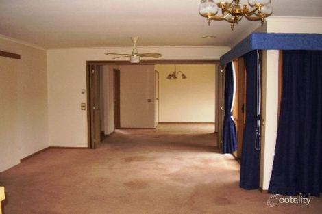 Property photo of 12 Swansea Grove Mornington VIC 3931