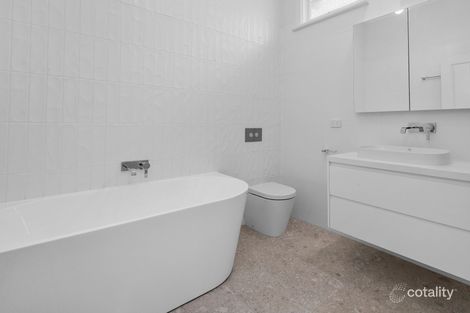 Property photo of 10 Agg Street Newport VIC 3015
