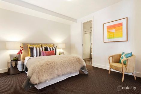 Property photo of 23/10 Tennyson Street St Kilda VIC 3182