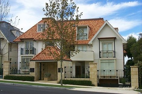 Bindaring Pde, Claremont, WA 6010