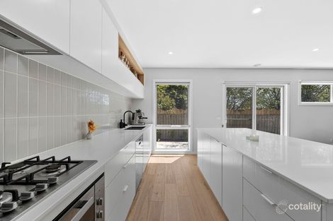 Property photo of 2/10 Cuthberts Road Alfredton VIC 3350
