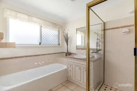 Property photo of 6 Wenlock Court Murrumba Downs QLD 4503