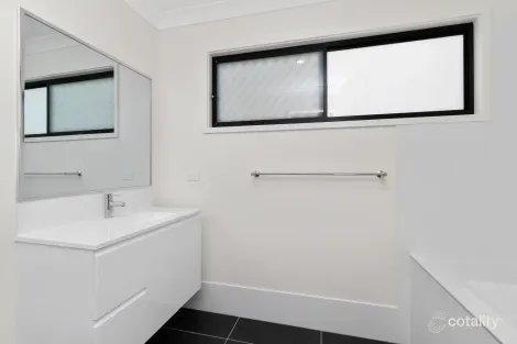 Property photo of 9 Tim Place Coomera QLD 4209