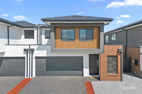 38 Spindle St, Clyde North, VIC 3978