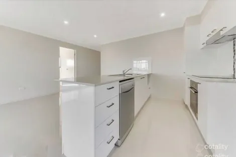 Property photo of 30 Johnson Drive Hidden Valley QLD 4703