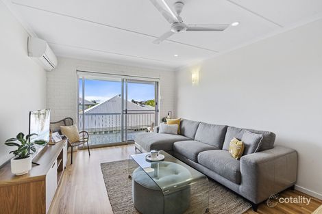 Property photo of 4/32 Galway Street Greenslopes QLD 4120