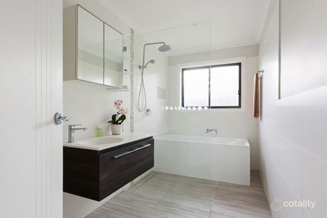 Property photo of 132E Rose Avenue Wheeler Heights NSW 2097